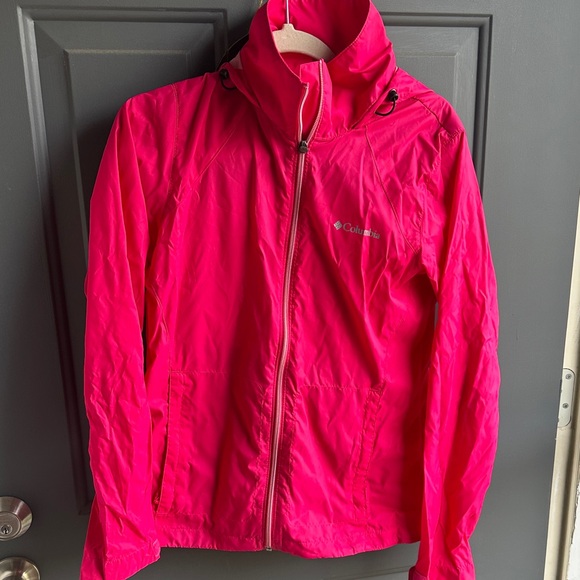 Columbia Women's rain Jacket - Picture 1 of 5